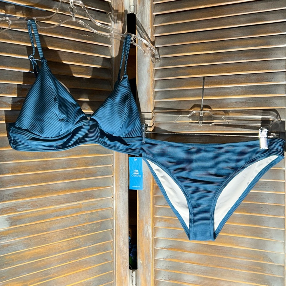 Cupshe swimsuit